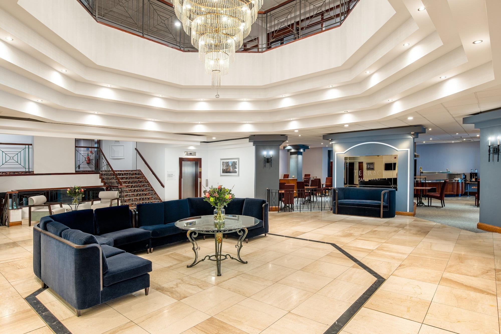 Copthorne Effingham Gatwick Hotel Esterno foto