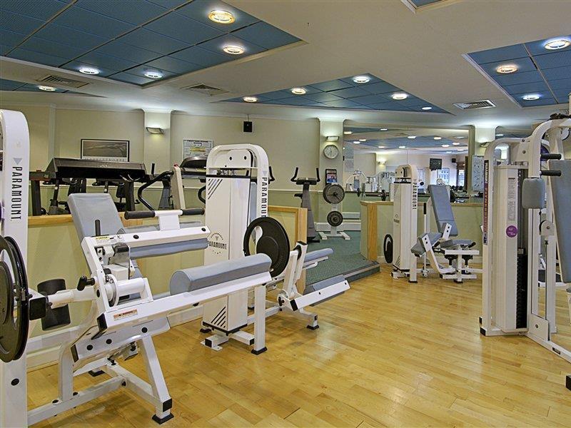Copthorne Effingham Gatwick Hotel Esterno foto