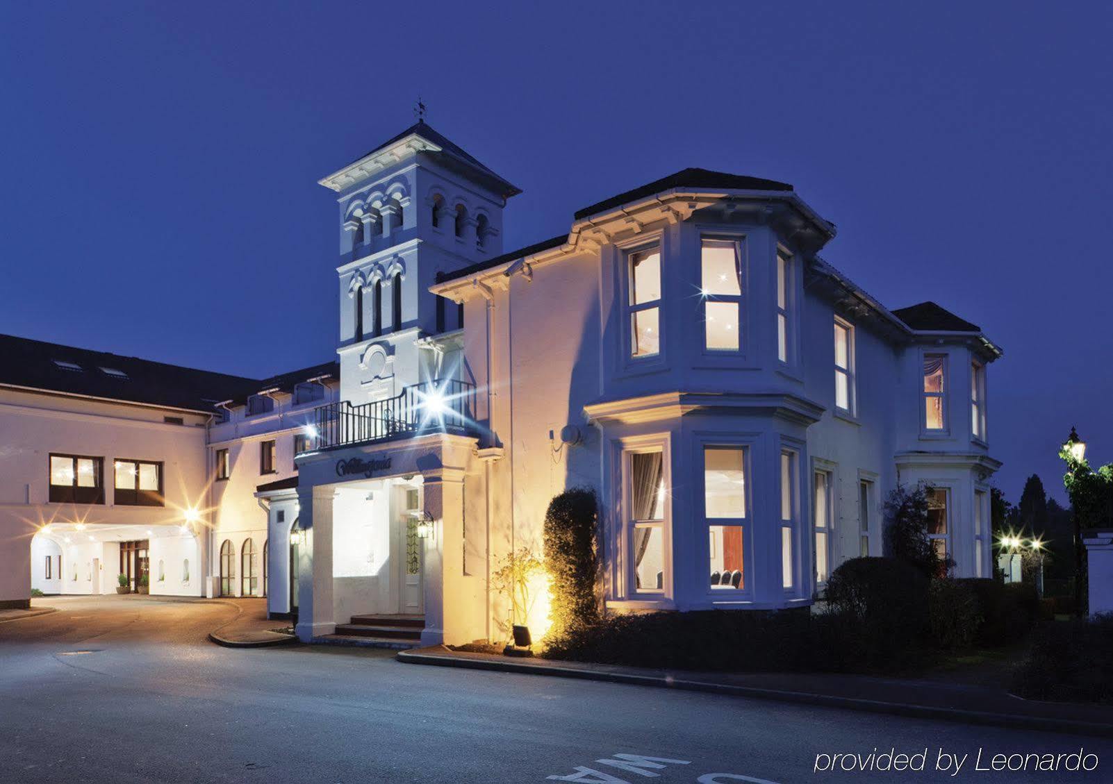 Copthorne Effingham Gatwick Hotel Esterno foto